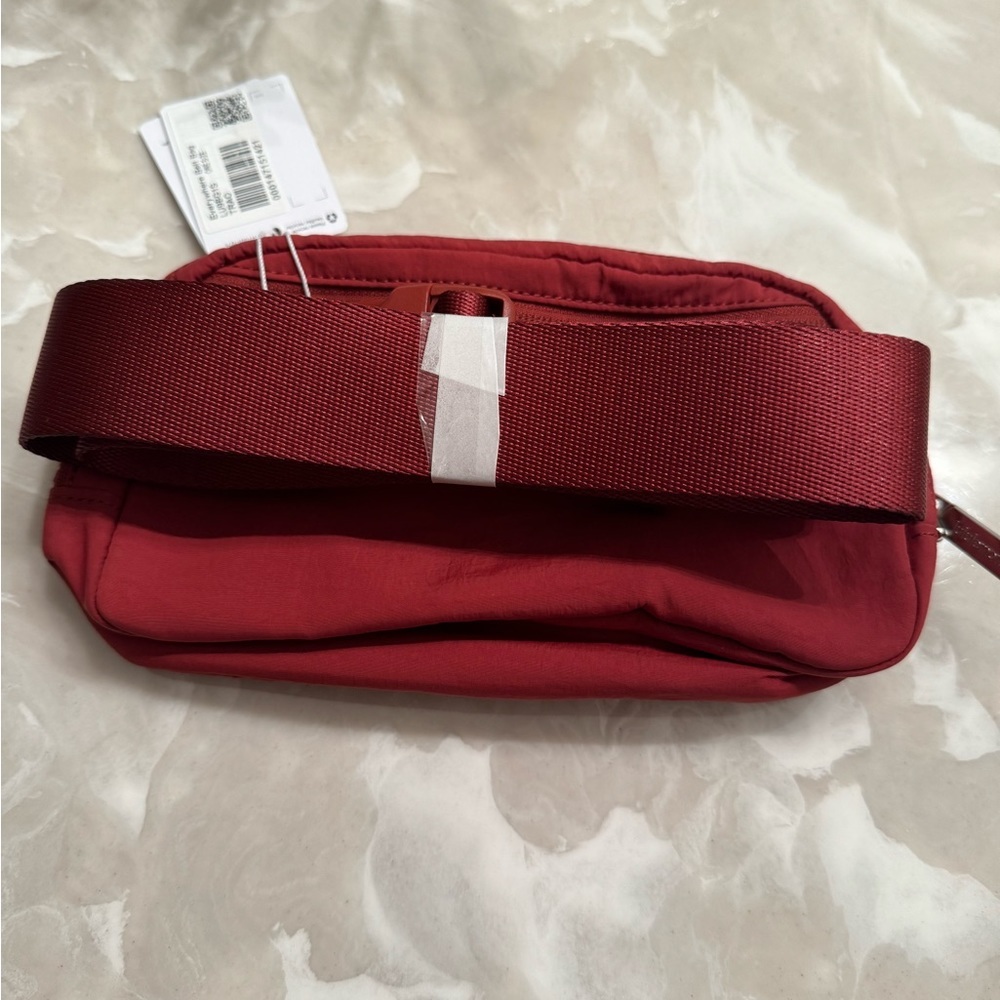 NWT Lululemon Everywhere Belt Bag Terra Orange - Picture 4 of 7